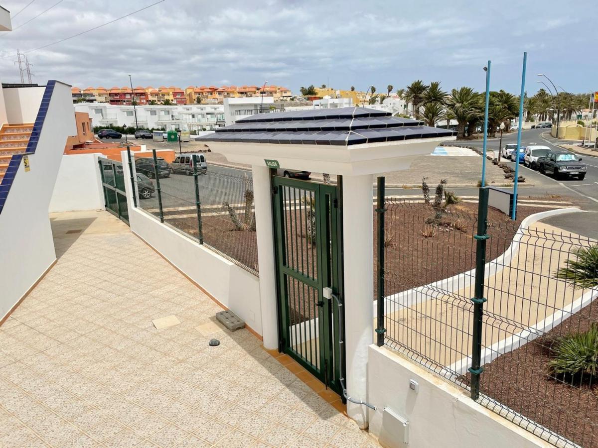 Apartamento Vilem & Piscina, Wi-Fi Costa Calma Luaran gambar